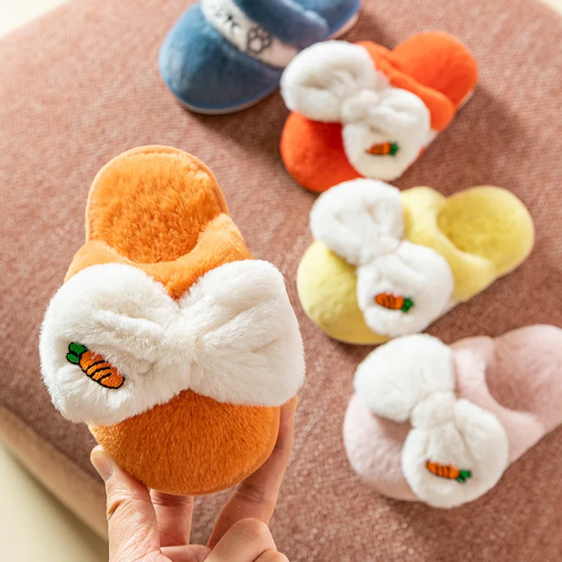 TX123-1 Children Cotton Slippers Winter Girls Cute Bow Carrot Embroidery Plush Slippers, As picture or custom
TX123-1 Children Cotton Slippers Winter Girls Cute Bow Carrot Embroidery Plush Slippers, As picture or custom