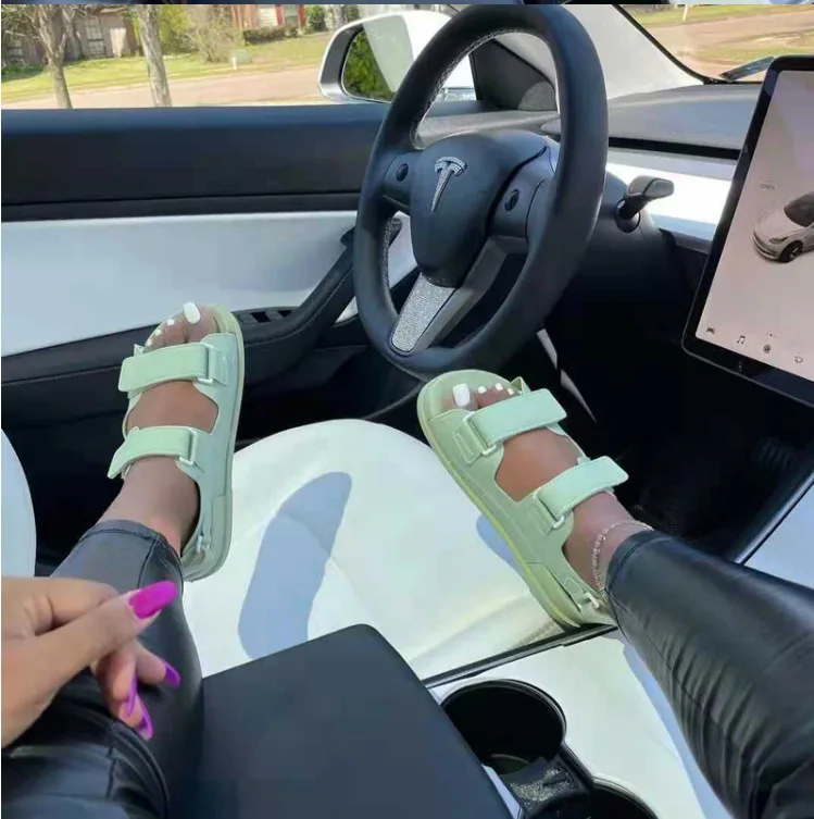 CUSTOM LOGO 2021 Lady Sandals Summer Open Toe Women's Round Toe Mid-heel Hook&Loop Sandals Platform Casual Beach Sandals, Picture
CUSTOM LOGO 2021 Lady Sandals Summer Open Toe Women's Round Toe Mid-heel Hook&Loop Sandals Platform Casual Beach Sandals, Picture