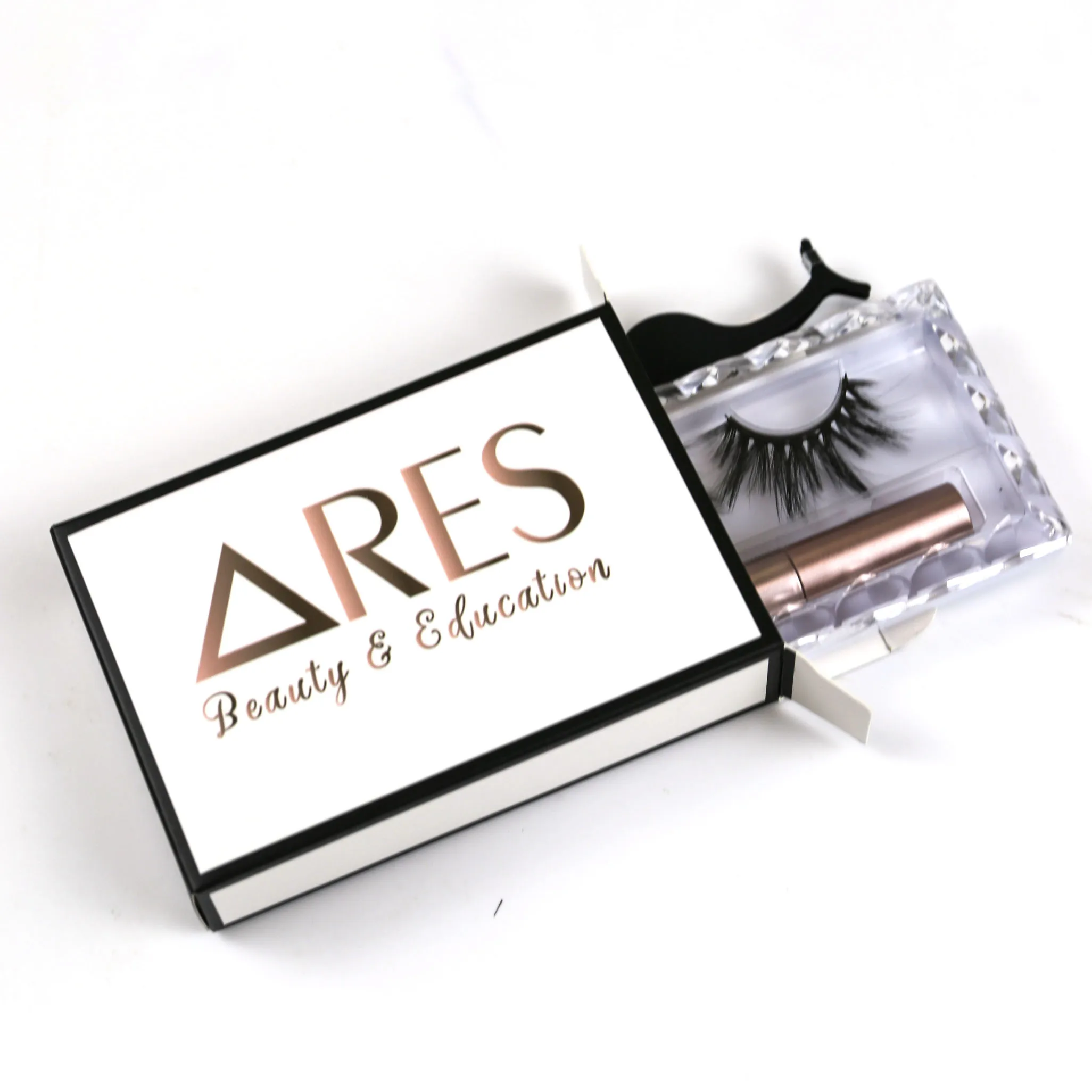 Full Strip Eye Lashes Magnetic Kit eyelashes box packing custom private label magnetic eyelashes 6d, Black
Full Strip Eye Lashes Magnetic Kit eyelashes box packing custom private label magnetic eyelashes 6d, Black