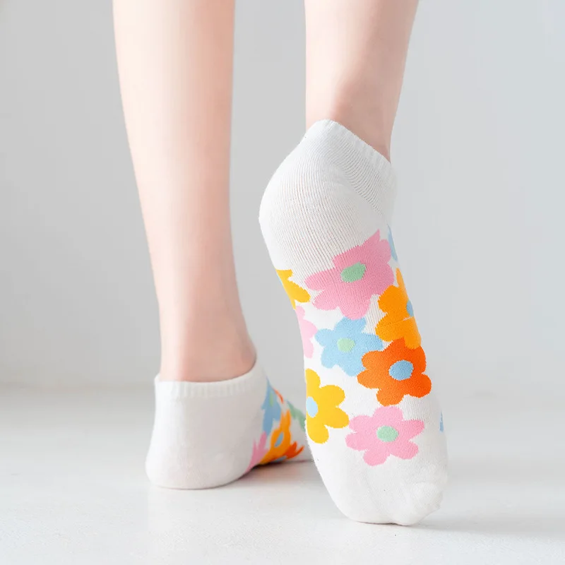 Wholesale fashion summer ankle floral colorful casual cotton no show happy invisible socks women, Custom color accept
Wholesale fashion summer ankle floral colorful casual cotton no show happy invisible socks women, Custom color accept