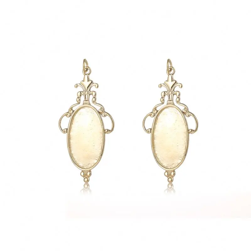 Gold-plated stainless steel delicate oval necklace accessories pendant necklace female fashion simple accessories
Gold-plated stainless steel delicate oval necklace accessories pendant necklace female fashion simple accessories