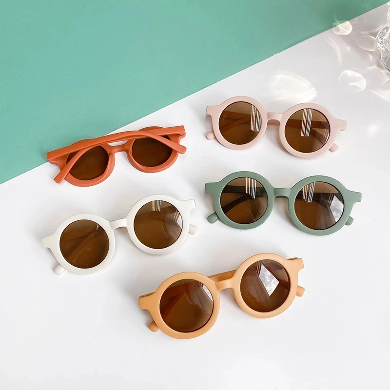 2021 Boy Girl Cute Fashion Round Sunglasses Children Vintage Sunglasses UV Protection Classic Kids Eyewear
2021 Boy Girl Cute Fashion Round Sunglasses Children Vintage Sunglasses UV Protection Classic Kids Eyewear