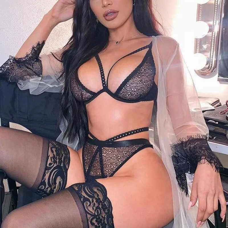 Lace sexy lingerie female hot style Euramerican sexy underwear see-through string sexy bra set women sexy nightwear two-piece
Lace sexy lingerie female hot style Euramerican sexy underwear see-through string sexy bra set women sexy nightwear two-piece