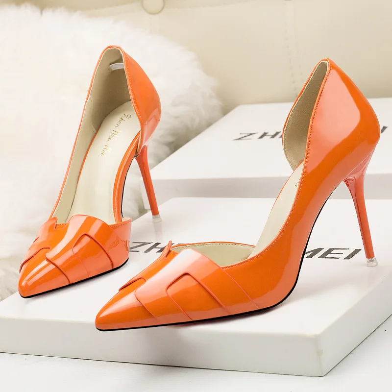 Dropshipping high quality women's pumps pointed toe stiletto heels brand design pu lining heeled sandalsred bottom pumps, Red, black, purple, silver, grey, beige, pink, orange
Dropshipping high quality women's pumps pointed toe stiletto heels brand design pu lining heeled sandalsred bottom pumps, Red, black, purple, silver, grey, beige, pink, orange