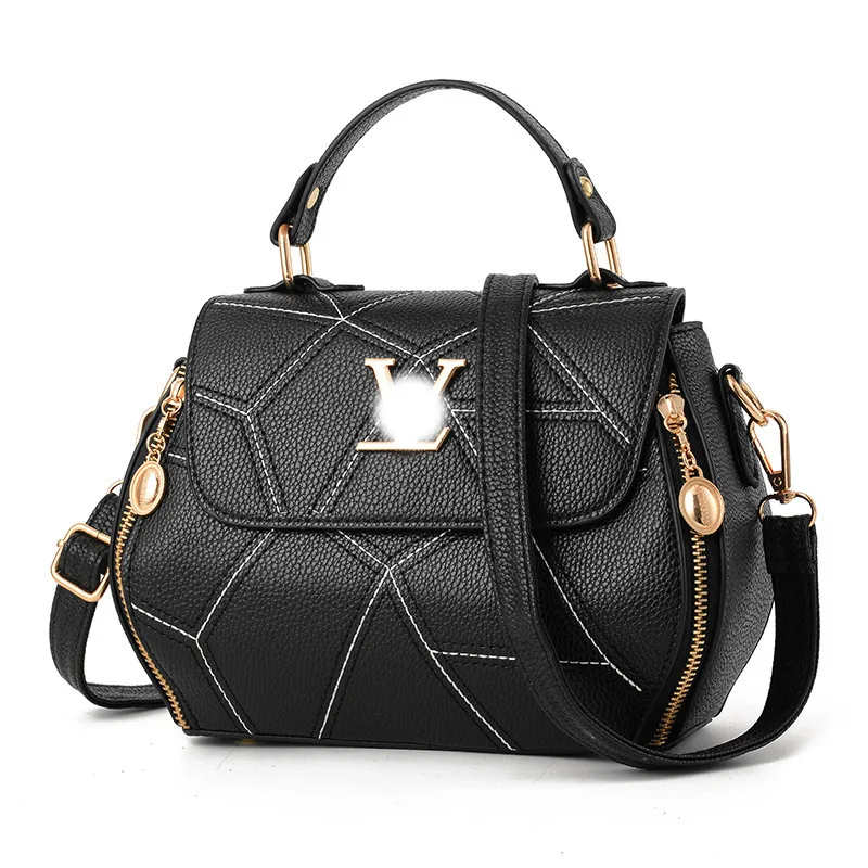 Summer Small Shoulder Messenger Bag Female Girl Three Layers Circle Luxury Handbags Simple Style Crossbody classic handbag
Summer Small Shoulder Messenger Bag Female Girl Three Layers Circle Luxury Handbags Simple Style Crossbody classic handbag