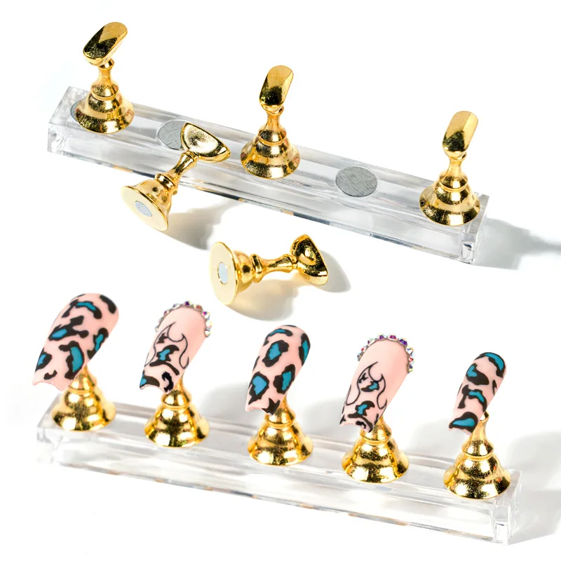 5pcs/Set Magnetic Nail Holder False Nail Tip Practice Stand Crystal Base Holder Nail Art Display For Art Salon DIY & Practice, Clear
5pcs/Set Magnetic Nail Holder False Nail Tip Practice Stand Crystal Base Holder Nail Art Display For Art Salon DIY & Practice, Clear