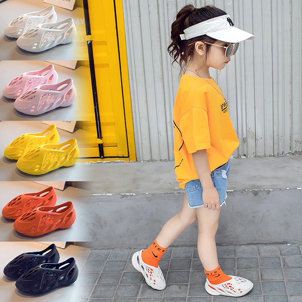 Wholesale Summer Beach Kids Slipper Slides Shoes Yeezy Children Sandales For Boy, Customized color
Wholesale Summer Beach Kids Slipper Slides Shoes Yeezy Children Sandales For Boy, Customized color
