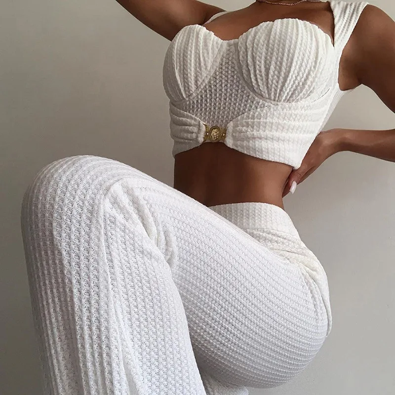2021 New fashion women Knitting sleeveless top and loose pants two piece set women ladies clothing
2021 New fashion women Knitting sleeveless top and loose pants two piece set women ladies clothing