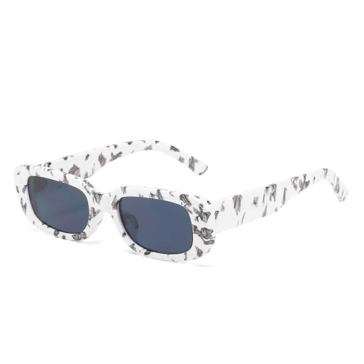 Wholesale custom 2021 new COLOURFUl Trendy Women Oculos Retro new square frame colour black leopard Sunglasses, Mix color or custom colors
Wholesale custom 2021 new COLOURFUl Trendy Women Oculos Retro new square frame colour black leopard Sunglasses, Mix color or custom colors