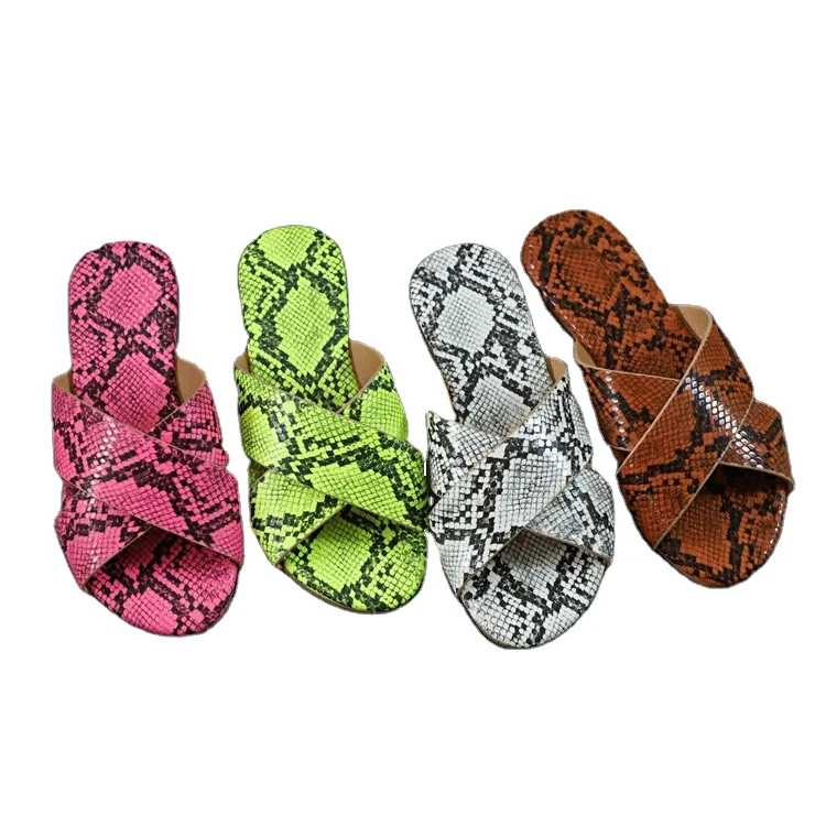 New arrival snake skin printed summer pu leather trendy double strap flat slippers and sandals women 2021 slippers shoes comfort
New arrival snake skin printed summer pu leather trendy double strap flat slippers and sandals women 2021 slippers shoes comfort