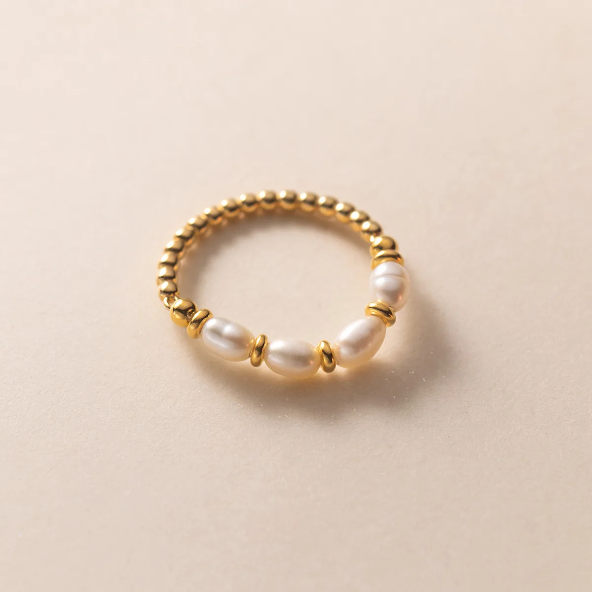American European fashion jewelry 925 sterling silver ring pearls round beads gold plated rings for women
American European fashion jewelry 925 sterling silver ring pearls round beads gold plated rings for women