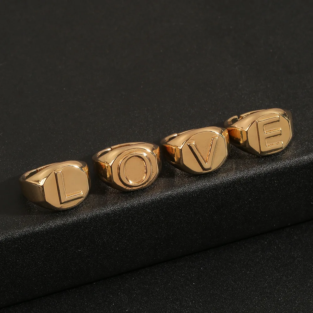 Vintage Design 18K Real Gold Plated 26 Letter Adjustable Rings Geometric Round Embossed Initial Rings For Women
Vintage Design 18K Real Gold Plated 26 Letter Adjustable Rings Geometric Round Embossed Initial Rings For Women