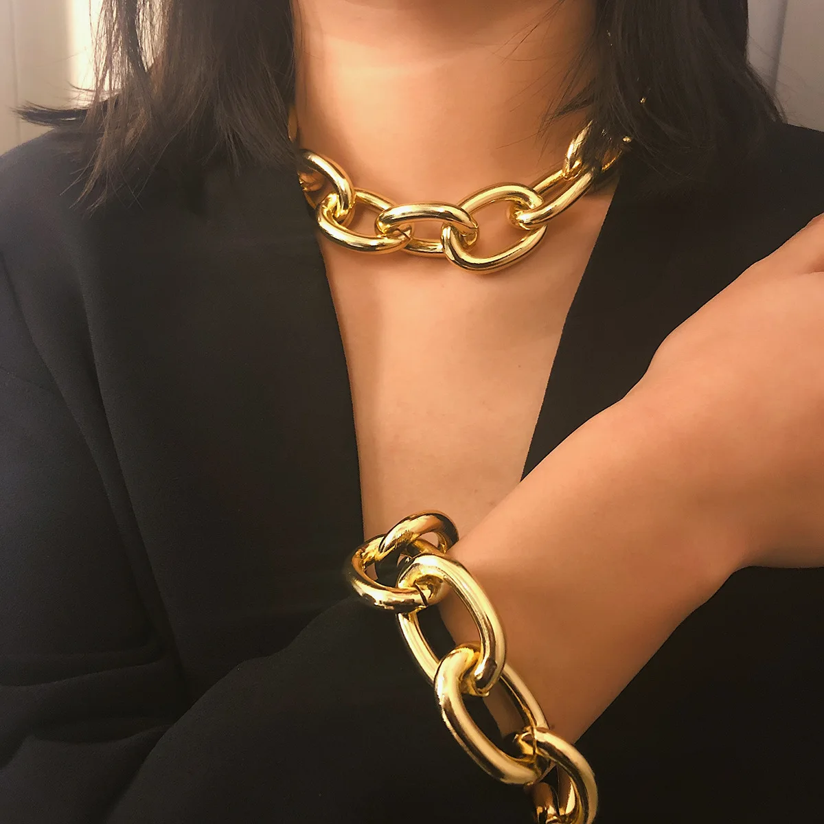 New Arrival Punk Big Chunky Chain Necklace Collar Accessories Thick Twisted Lock Chain Necklace for Women Jewelry
New Arrival Punk Big Chunky Chain Necklace Collar Accessories Thick Twisted Lock Chain Necklace for Women Jewelry