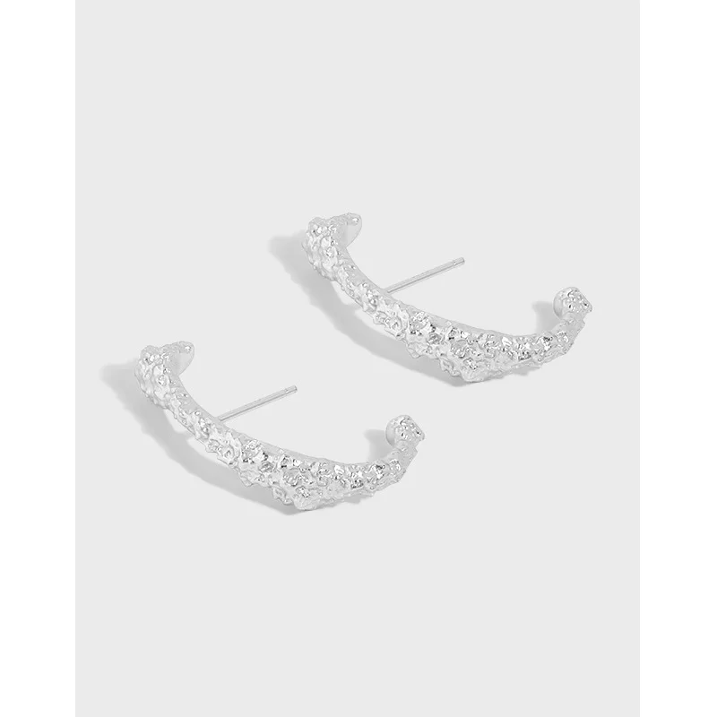 Korean Sterling Silver Tin Foil Texture Geometric Earrings Simple 18K Gold Plated S925 Sterling Silver Stud Earrings For Women
Korean Sterling Silver Tin Foil Texture Geometric Earrings Simple 18K Gold Plated S925 Sterling Silver Stud Earrings For Women