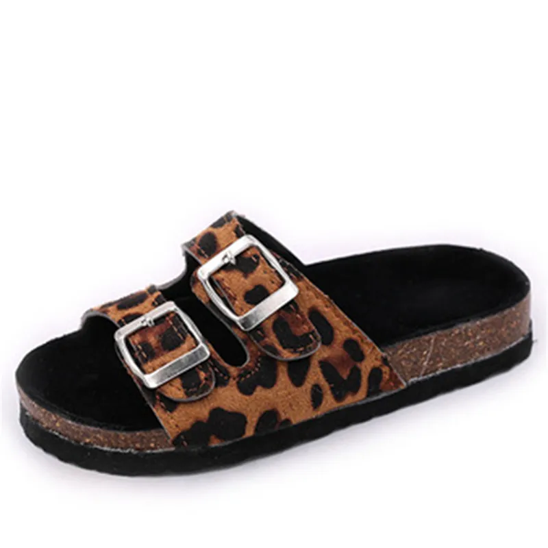 Dropshipping Women Shining Colorful Flat Slippers Comfortable Metal Buckle Female Slip-on Shoes Fashion Trendy Footwear
Dropshipping Women Shining Colorful Flat Slippers Comfortable Metal Buckle Female Slip-on Shoes Fashion Trendy Footwear