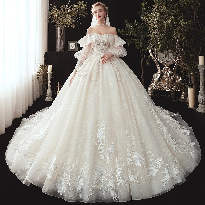 JKM037 Pure White Design Backless Wedding Dress Ball Gown 
JKM037 Pure White Design Backless Wedding Dress Ball Gown