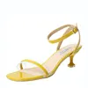 /product-detail/2019-summer-new-fashion-high-heeled-sandals-lady-dress-shoes-elegant-women-high-heels-5cm-62335219646.html