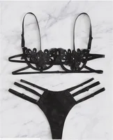 Girls Two-Piece Set Solid Color Flower Appliques Come-hither Hollow Out Underwear Women Sexy Lingerie
Girls Two-Piece Set Solid Color Flower Appliques Come-hither Hollow Out Underwear Women Sexy Lingerie