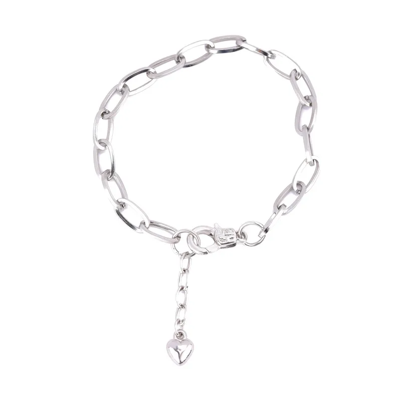 High Quality Silver Alloy Bracelet Lady Elegant Charm Love Pendant Bracelet, As same as picture
High Quality Silver Alloy Bracelet Lady Elegant Charm Love Pendant Bracelet, As same as picture