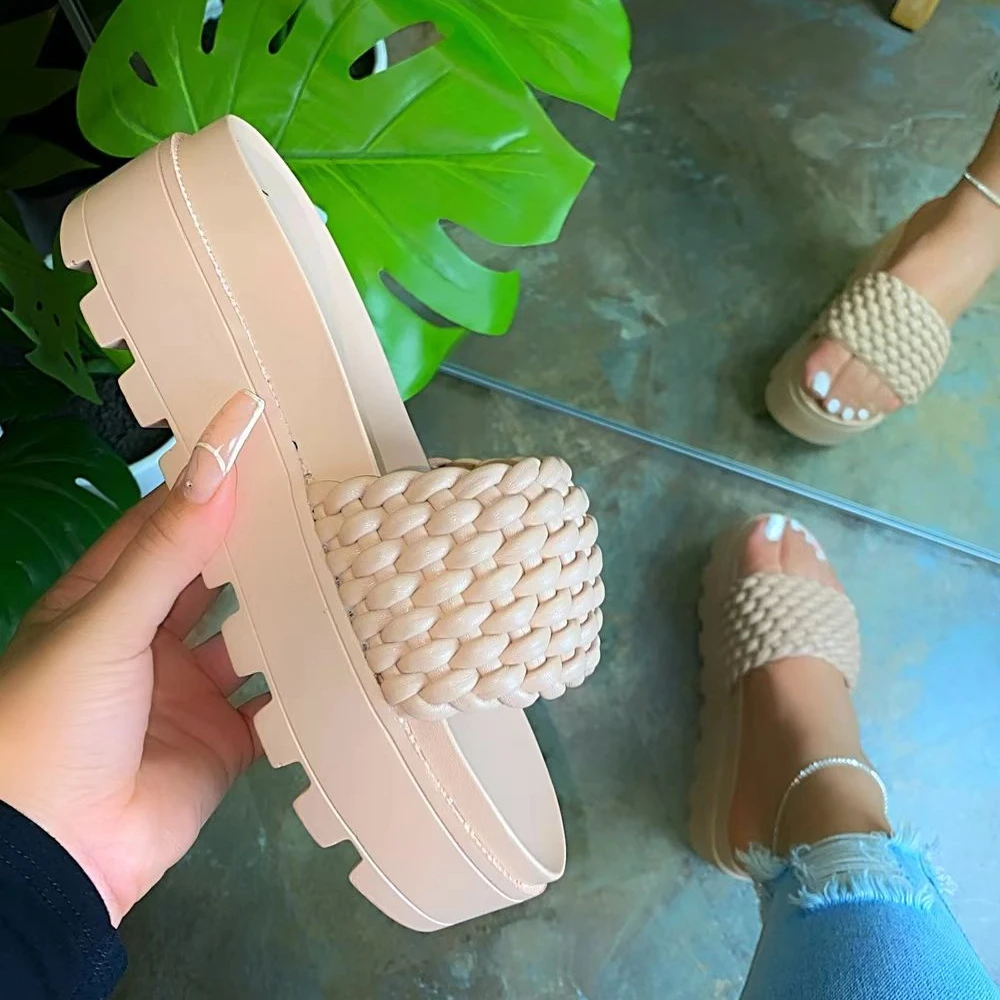 New design INS 2021 summer slippers beach jelly women platform heels sandals, White,black,beige,pink
New design INS 2021 summer slippers beach jelly women platform heels sandals, White,black,beige,pink