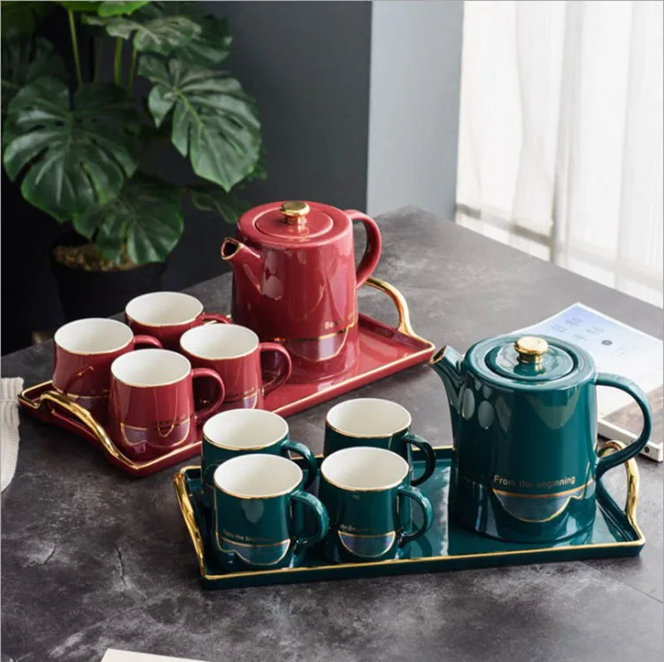Hot sale water cup set living room creative ceramic cold kettle English afternoon tea set for gift
Hot sale water cup set living room creative ceramic cold kettle English afternoon tea set for gift