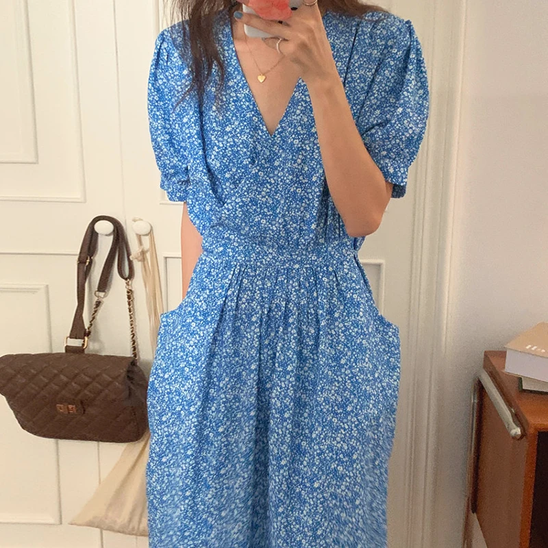 Wholesale 2021 Fashion Korean Summer Retro Gentle Floral Elegant Temperament Dress V-neck Lace Long Pocket Puff Sleeve Dress
Wholesale 2021 Fashion Korean Summer Retro Gentle Floral Elegant Temperament Dress V-neck Lace Long Pocket Puff Sleeve Dress