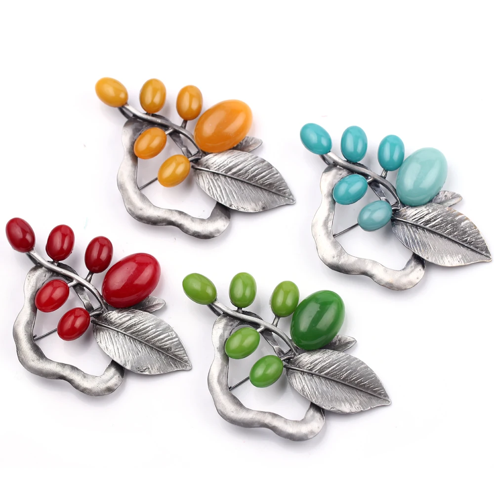 Retro Fashion Fruit Brooches Unique Design Leaf Fruit Brooch Alloy Fashion Jewelry Gift For Women Men
Retro Fashion Fruit Brooches Unique Design Leaf Fruit Brooch Alloy Fashion Jewelry Gift For Women Men