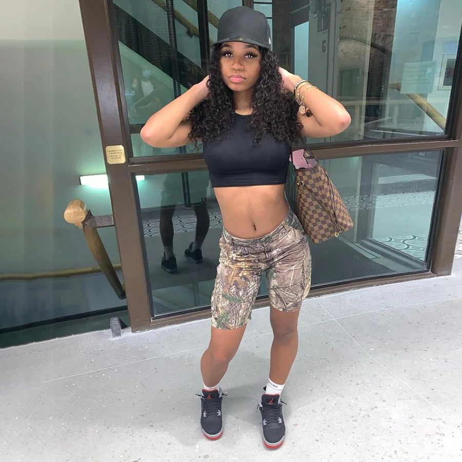 Nibber K21P00730 Casual printed button motorcycle shorts ladies 2021 summer streetwear active Y2K trend short pants wholesale
Nibber K21P00730 Casual printed button motorcycle shorts ladies 2021 summer streetwear active Y2K trend short pants wholesale