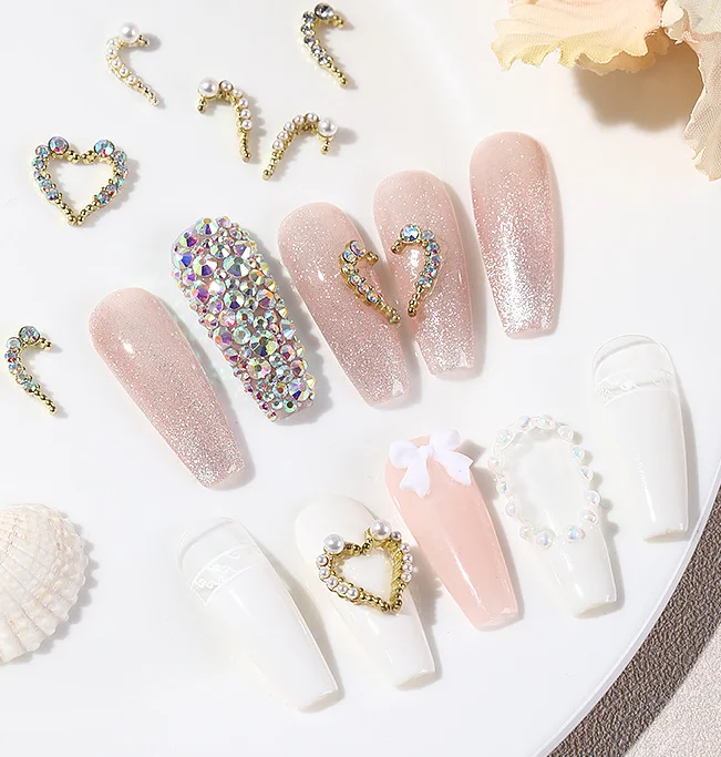 10Pcs Symmetrical Love Nail Art Rhinestone Pearl White AB Crystal Decoration 3D Diamond Heart Nail Charms
10Pcs Symmetrical Love Nail Art Rhinestone Pearl White AB Crystal Decoration 3D Diamond Heart Nail Charms
