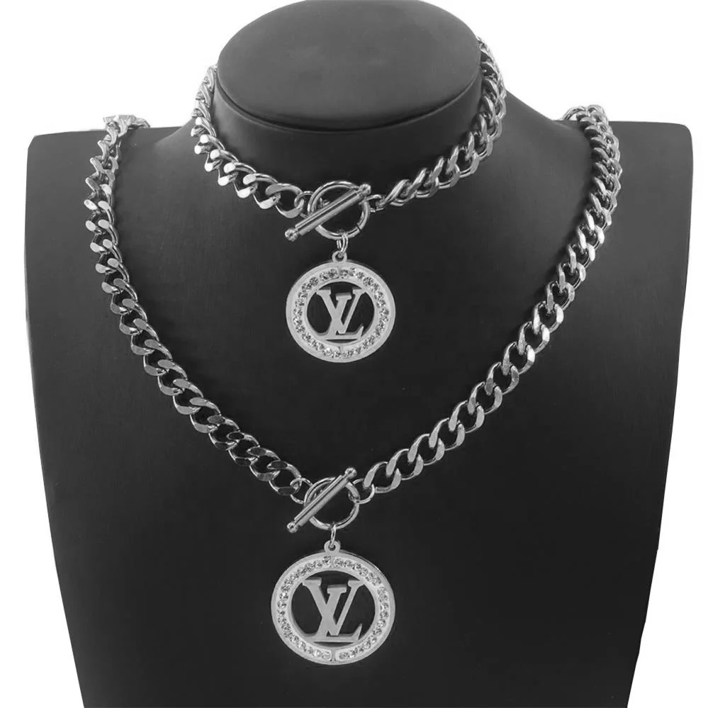 Round Shape Newest Fashion Stainless Steel luxury Brand Women Jewelry Sets Earrings Pendant Necklace
Round Shape Newest Fashion Stainless Steel luxury Brand Women Jewelry Sets Earrings Pendant Necklace