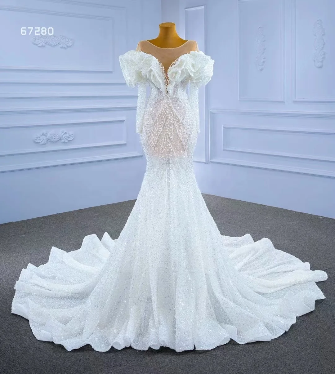 latest wedding gown luxury long sleeve sexy fashion beaded wedding dress bridal gown mermaid wedding dresses, Picture color
latest wedding gown luxury long sleeve sexy fashion beaded wedding dress bridal gown mermaid wedding dresses, Picture color