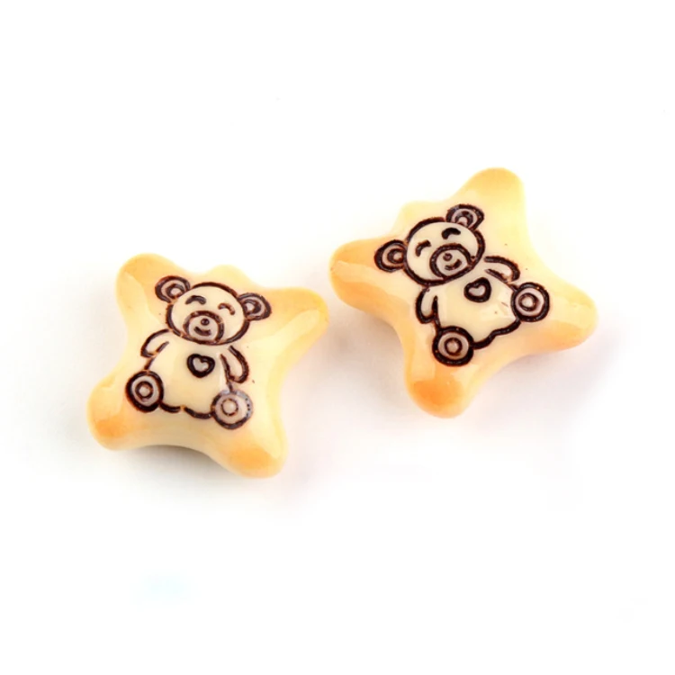 yiwu wintop lovely square shape bear biscuit design flat back resin charms for jewelry making
yiwu wintop lovely square shape bear biscuit design flat back resin charms for jewelry making