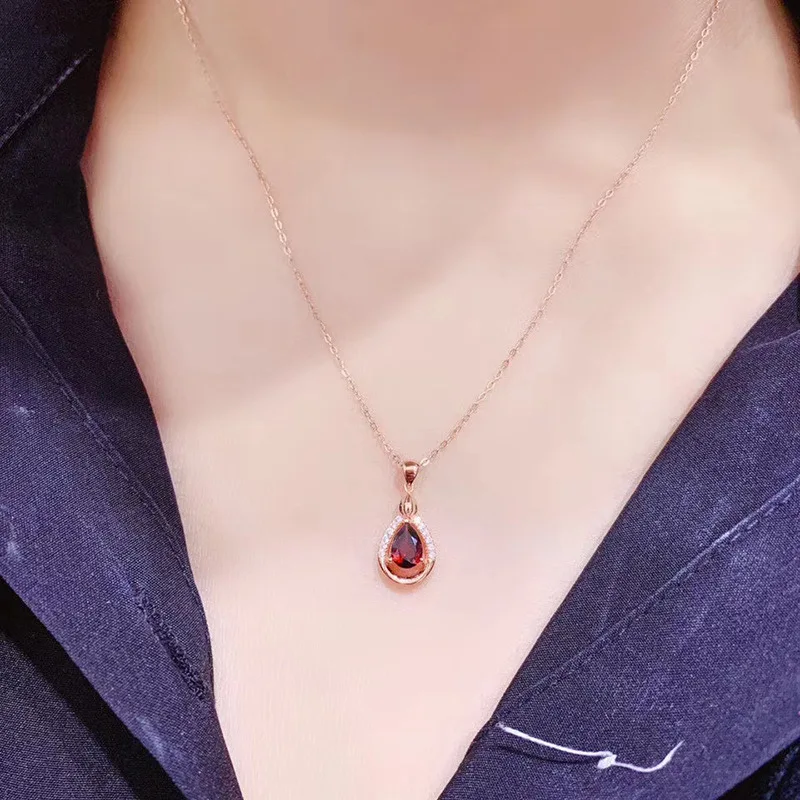 GT 2022 Fashion Jewelry 18k White Gold Plated Natural Red Garnet Necklace Pendant Ruby Necklace Mom Gift
GT 2022 Fashion Jewelry 18k White Gold Plated Natural Red Garnet Necklace Pendant Ruby Necklace Mom Gift