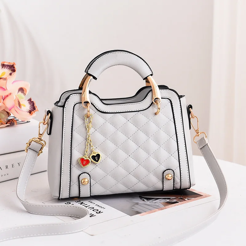 K1114 fashion designer handbags fall womens box handbags 2020 cute purses handbags girls
K1114 fashion designer handbags fall womens box handbags 2020 cute purses handbags girls