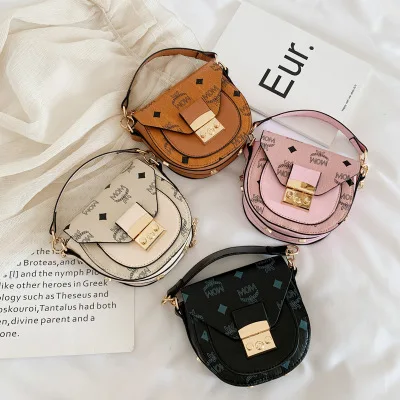 Cute Kids Zero Coin Purse Bag Sequins Baby Girls Small Wallet Handbag Toddler Messenger Bag Money Card Holder
Cute Kids Zero Coin Purse Bag Sequins Baby Girls Small Wallet Handbag Toddler Messenger Bag Money Card Holder