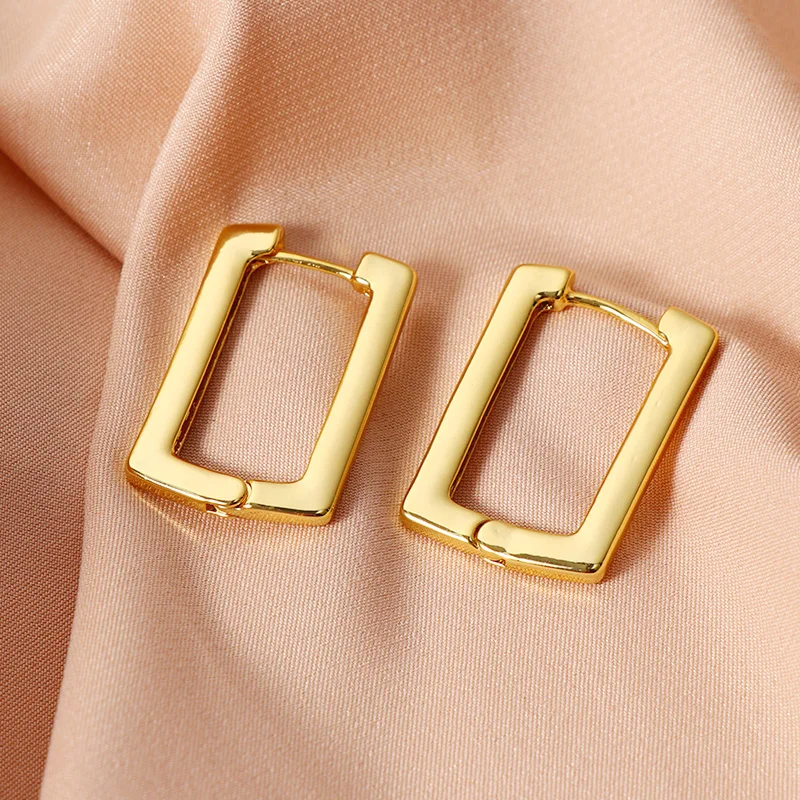 2022 Vintage Jewelry Hollow Square Circle Earring 18K Gold Plated Geometric Clip On Earring
2022 Vintage Jewelry Hollow Square Circle Earring 18K Gold Plated Geometric Clip On Earring
