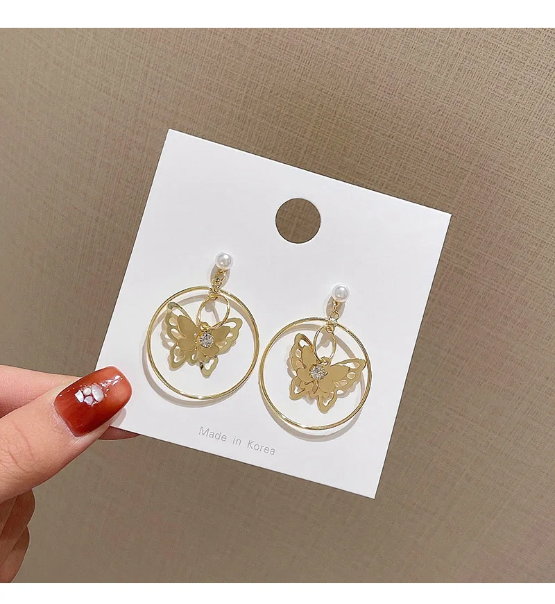 New Trend Personality Circle Butterfly Earrings Female Hollow European And American Retro Fashion Earrings Jewelry Wholesale, Gold
New Trend Personality Circle Butterfly Earrings Female Hollow European And American Retro Fashion Earrings Jewelry Wholesale, Gold