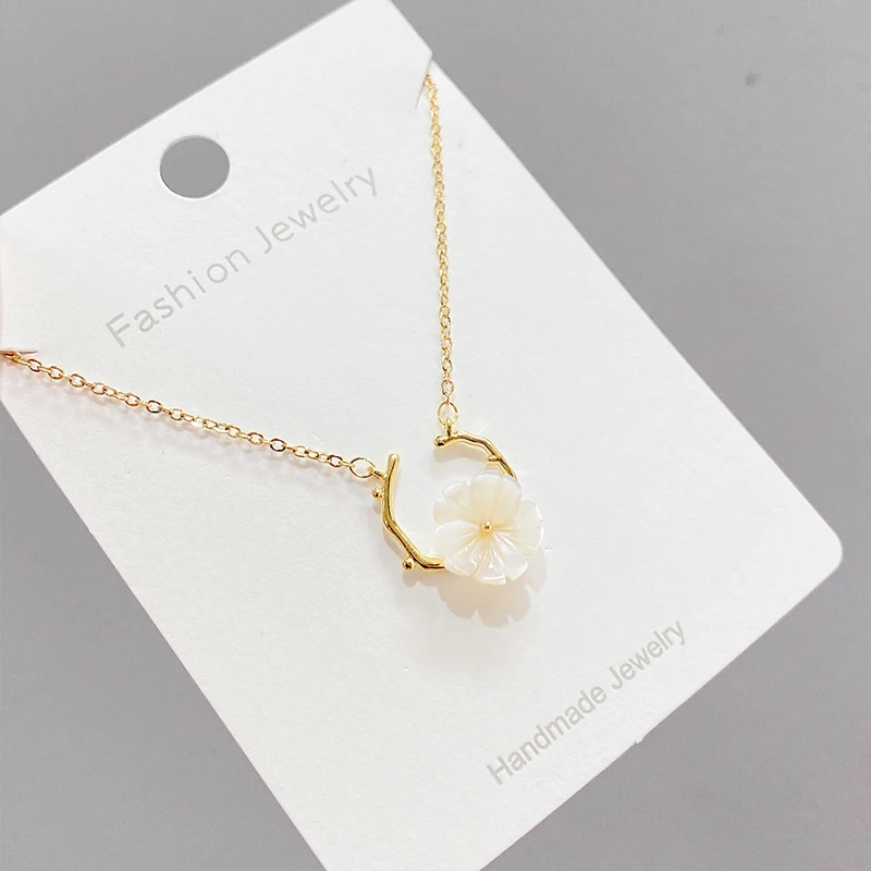 XL61926 Fashion dainty gold plated women jewelry shell flower pendant necklace
XL61926 Fashion dainty gold plated women jewelry shell flower pendant necklace