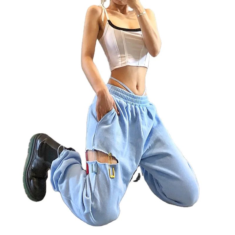 Casual Fashion Y2K Harem Pants Women Brooch Sweatpants Joggers Streetwear High Waist Slim Bottoms Lady Elastic Trouser Hot
Casual Fashion Y2K Harem Pants Women Brooch Sweatpants Joggers Streetwear High Waist Slim Bottoms Lady Elastic Trouser Hot