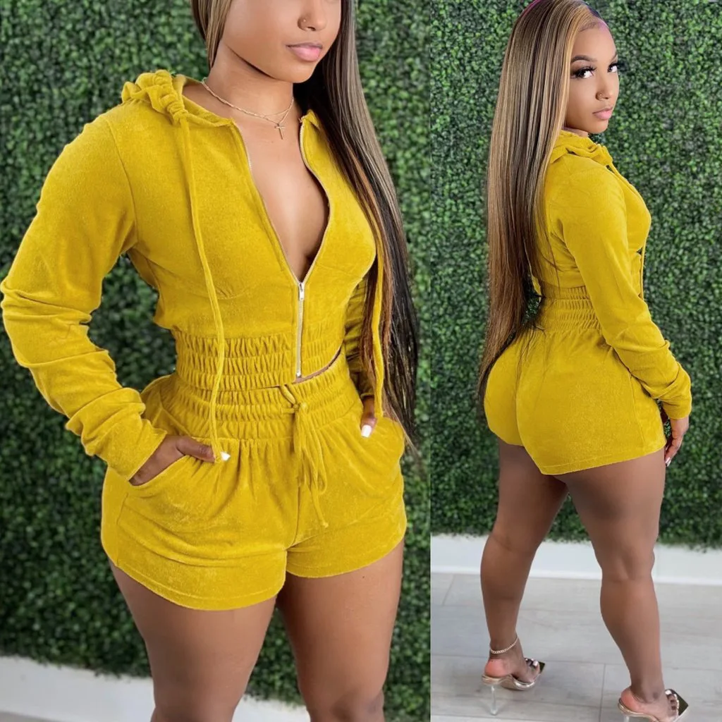 PDEP most popular women fancy velvet hoodies and shorts 2 pieces set candy color ladies velour tracksuit, Yellow,red,black,blue
PDEP most popular women fancy velvet hoodies and shorts 2 pieces set candy color ladies velour tracksuit, Yellow,red,black,blue