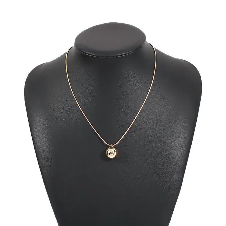 European and American Fashion Simple Chain Necklace Personalized Design Golden Ball Pendant Clavicle Chain Jewelry Necklace, Gold
European and American Fashion Simple Chain Necklace Personalized Design Golden Ball Pendant Clavicle Chain Jewelry Necklace, Gold