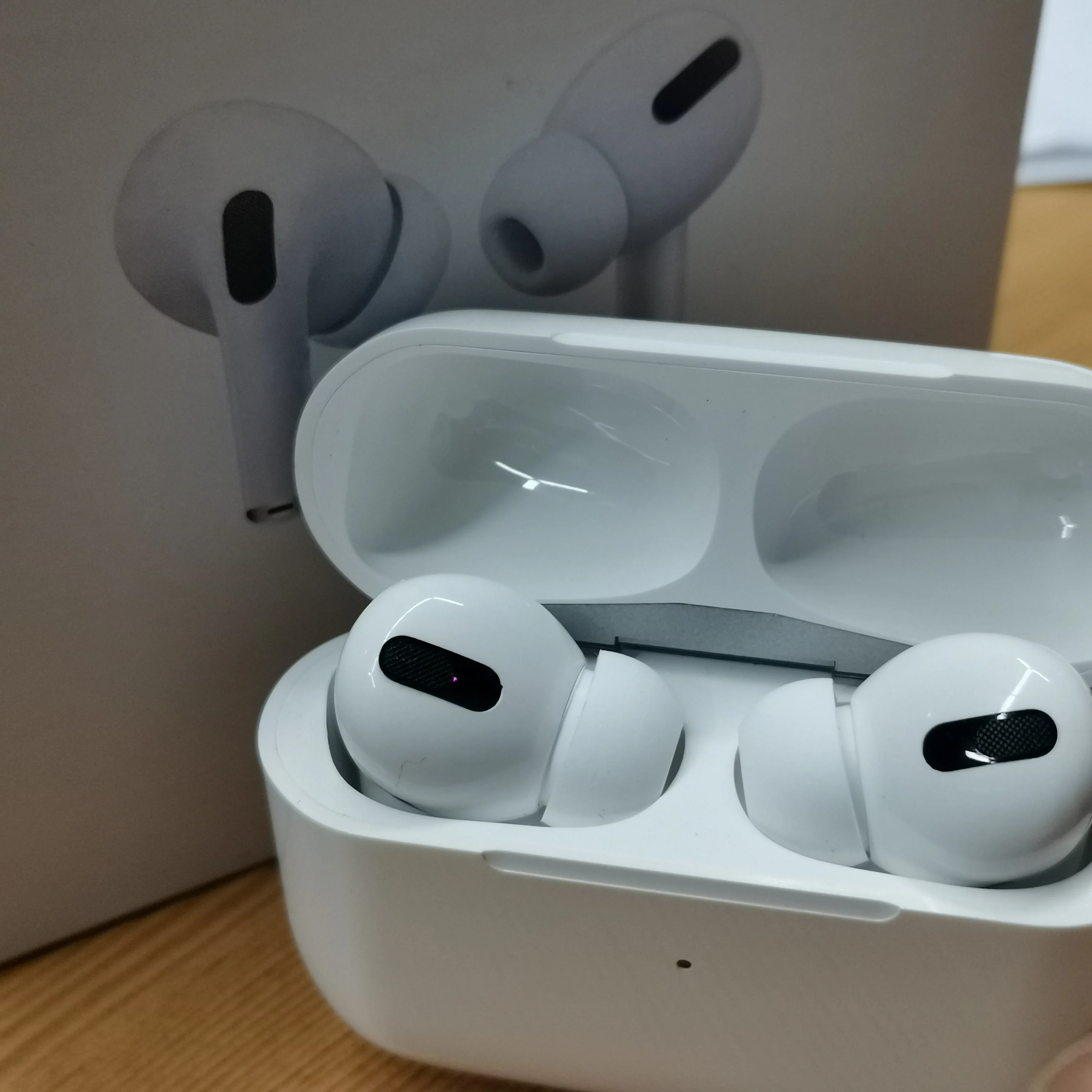 i3pro airoha 1536U 1562A Ear buds wireless bluetooth renamed GPS fast charging air pro i3pro for iphone 12 over IOS 6.0
i3pro airoha 1536U 1562A Ear buds wireless bluetooth renamed GPS fast charging air pro i3pro for iphone 12 over IOS 6.0