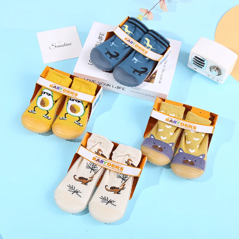 XIANGHUI can custom logo wholesale children socks cotton Floor shoes cute kids stockings baby socks
XIANGHUI can custom logo wholesale children socks cotton Floor shoes cute kids stockings baby socks