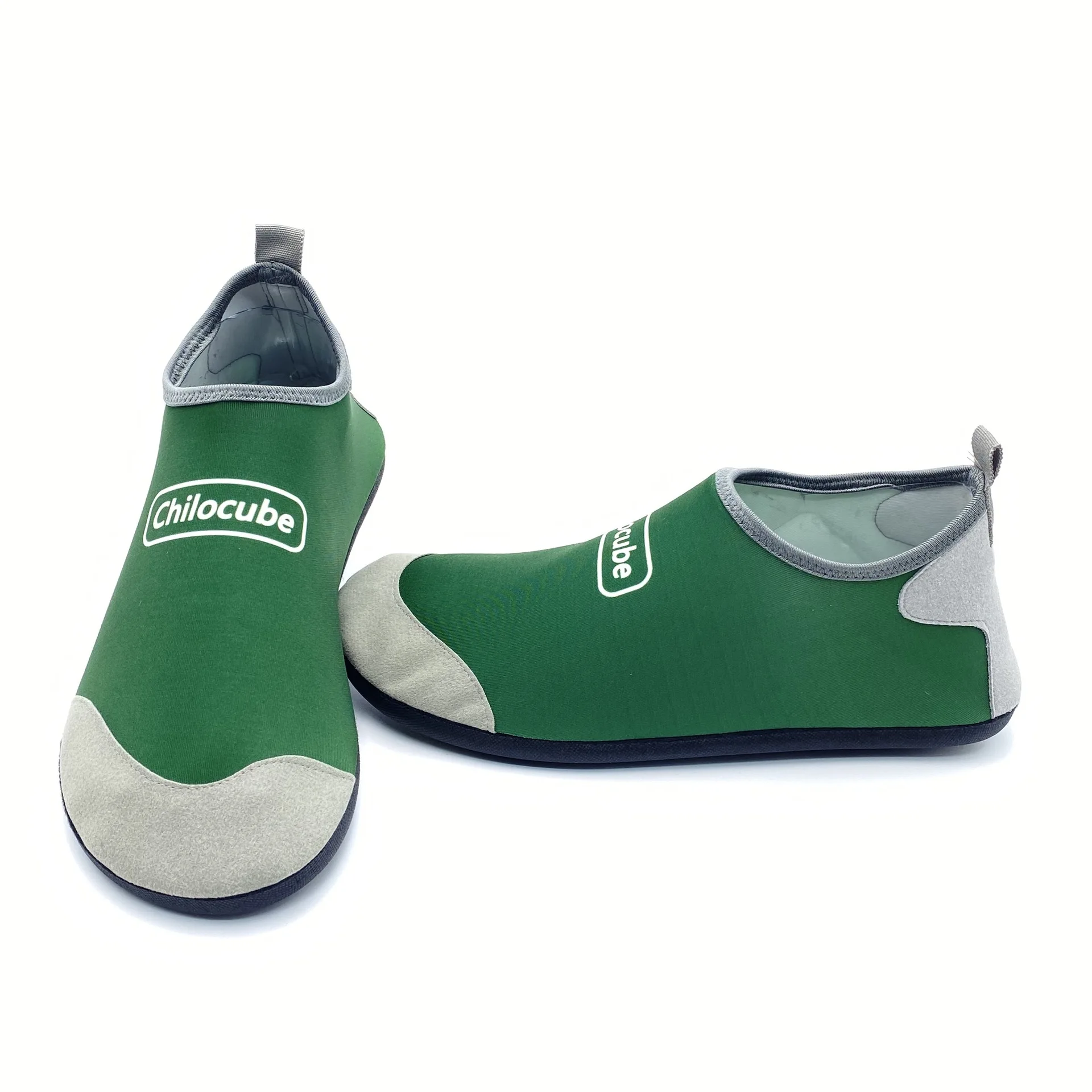 Thickened soft-soled non-slip swimming shoes couple quick-drying diving beach shoes, Picture
Thickened soft-soled non-slip swimming shoes couple quick-drying diving beach shoes, Picture