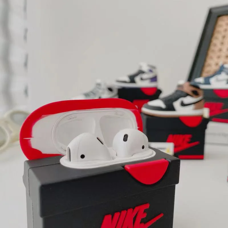 For Apple AirPods protective sleeve Nike shoes protective sleeve AirPods Pro earphone soft rubber sleeve
For Apple AirPods protective sleeve Nike shoes protective sleeve AirPods Pro earphone soft rubber sleeve