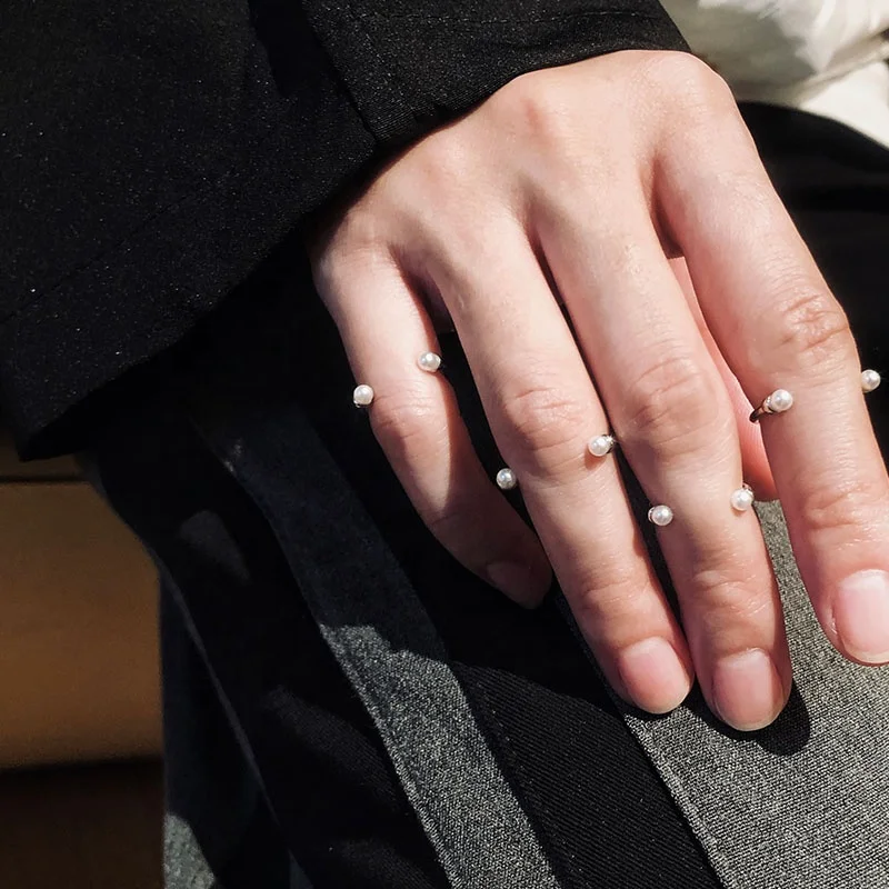 High grade style frosty simple pearl ring designs jewelry wholesale adjustable rings open cuff ring
High grade style frosty simple pearl ring designs jewelry wholesale adjustable rings open cuff ring