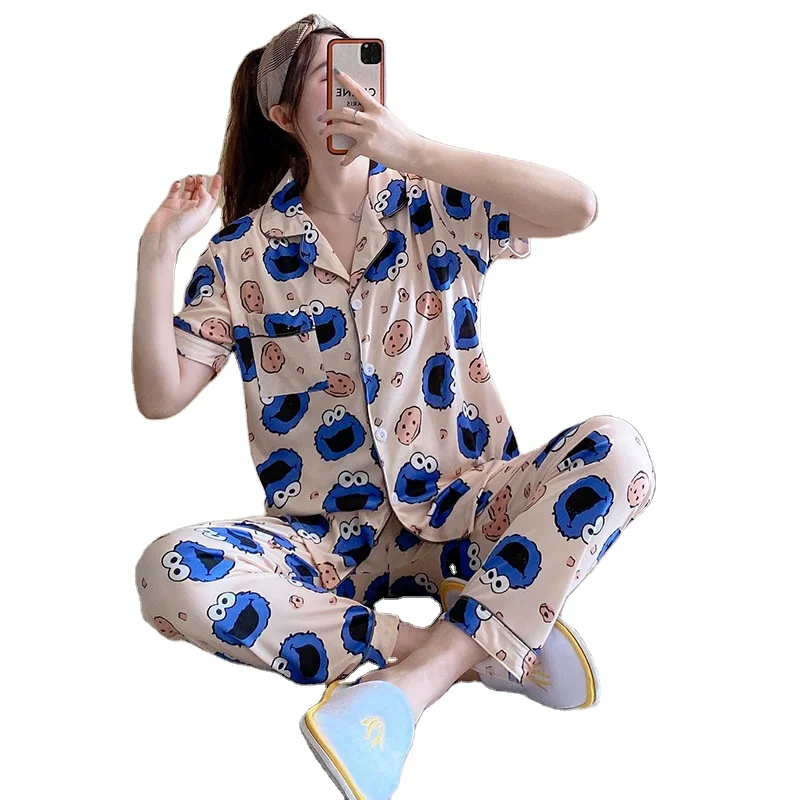 Women summer two-piece Milk Silk casual short-sleeved thin cardigan design lapel print cute plus size home wear casual sleepwear, Picture shows
Women summer two-piece Milk Silk casual short-sleeved thin cardigan design lapel print cute plus size home wear casual sleepwear, Picture shows