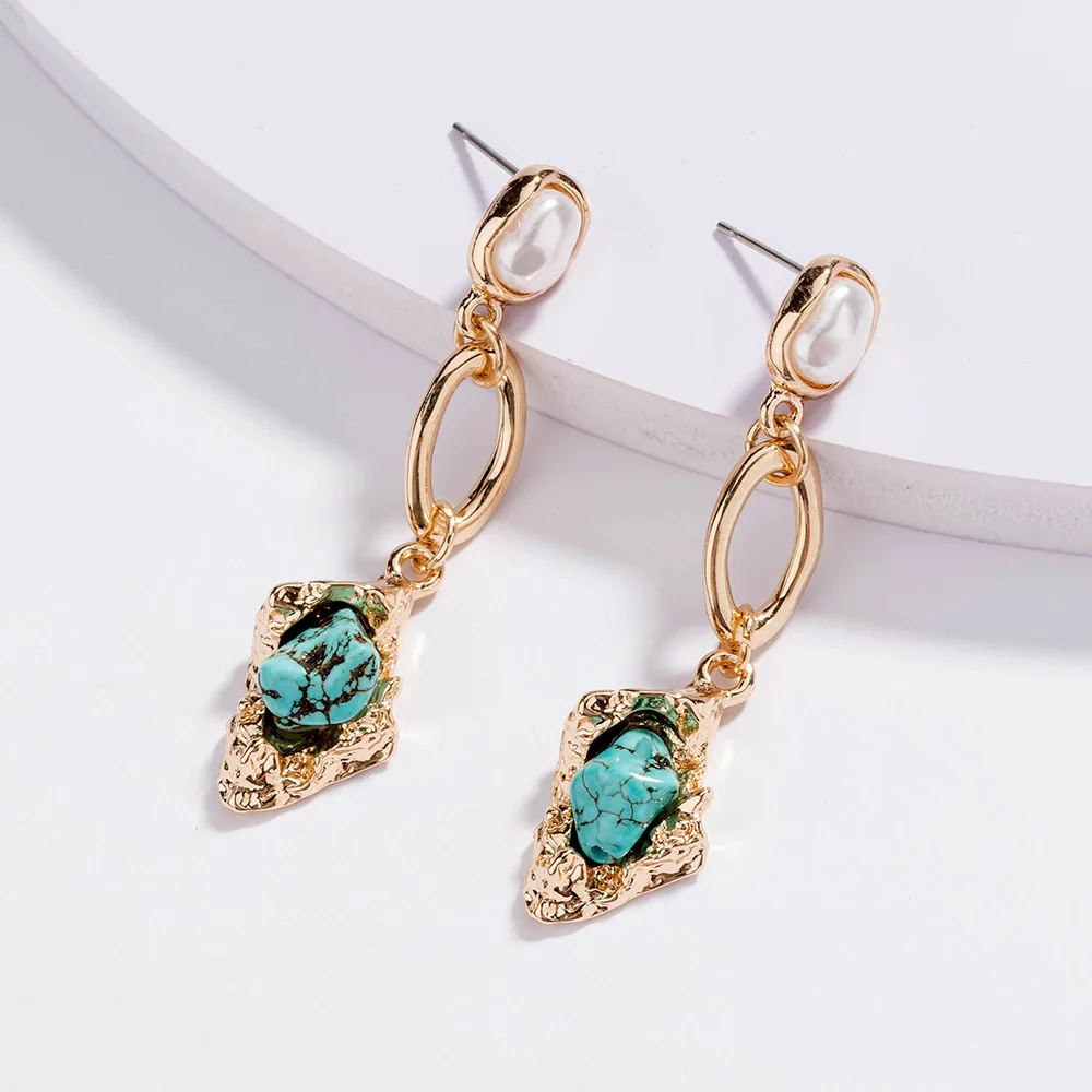 Gold Fashion Ladies Jewelry pine stone Creative retro natural stone Baroque pearl tassel earrings
Gold Fashion Ladies Jewelry pine stone Creative retro natural stone Baroque pearl tassel earrings