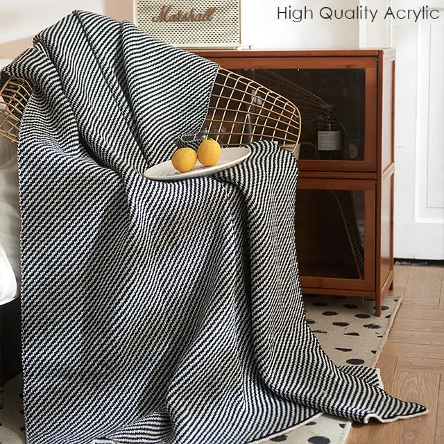 Wholesale woven decorative acrylic other quality stripe nordic wool knitted soft luxury throw blanket custom in bulk for bed
Wholesale woven decorative acrylic other quality stripe nordic wool knitted soft luxury throw blanket custom in bulk for bed