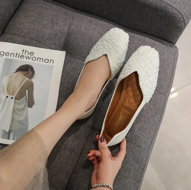 New flat single shoes square toe bridesmaid all-match diamond work high heels large size women's shoes, White,black,sliver,gold
New flat single shoes square toe bridesmaid all-match diamond work high heels large size women's shoes, White,black,sliver,gold
